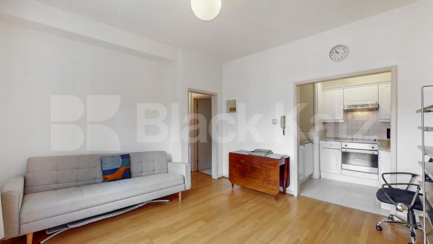 Modern Apartment Sinclair Gardens, Shepherds Bush